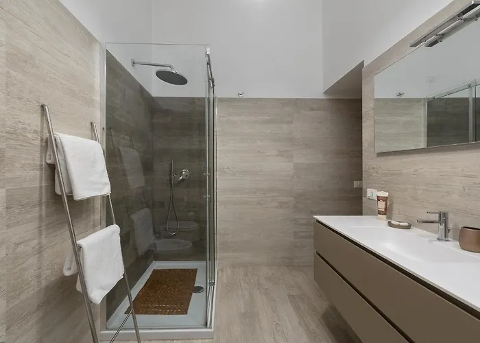 Apartment Take - Vatican